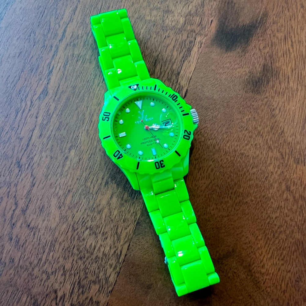 Toy Watch - fluorescent green